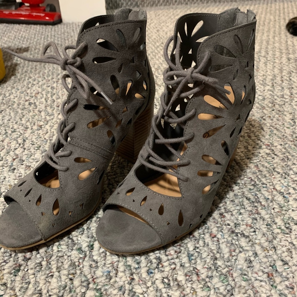 Floral cut out sandal wedges